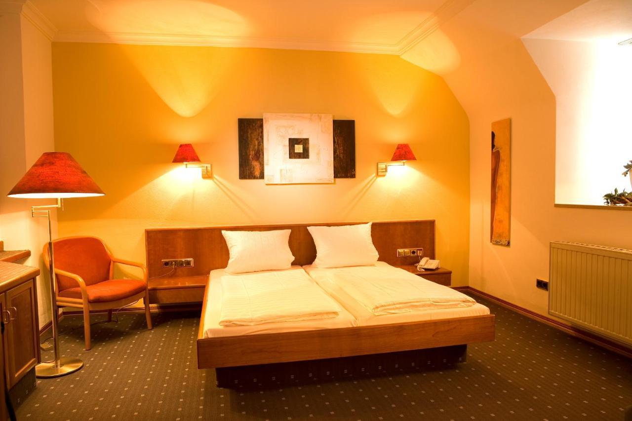 Parkhotel Volklingen Esterno foto